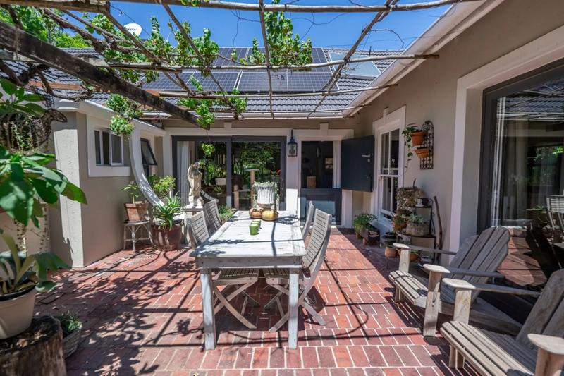 7 Bedroom Property for Sale in Somerset West Western Cape